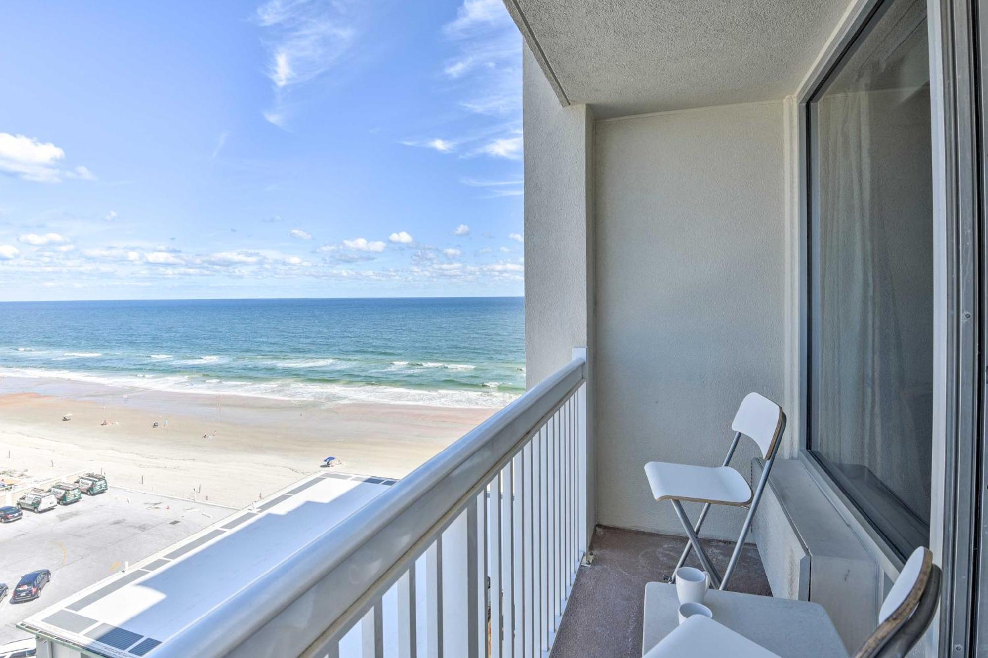 Vacation Vibe Condo Eleventh-Floor Ocean Views デイトナ・ビーチ エクステリア 写真